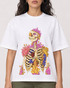 Mockup Boxy Heavyweight Tee White female close-up 07