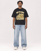Mockup Boxy Heavyweight Tee Black male full-body 05