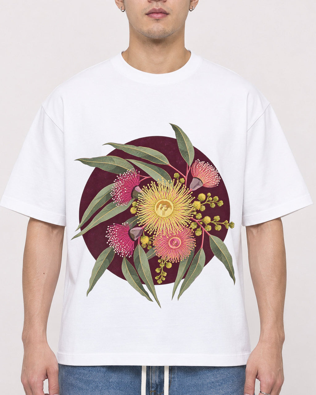 Mockup Boxy Heavyweight Tee White male close-up 13