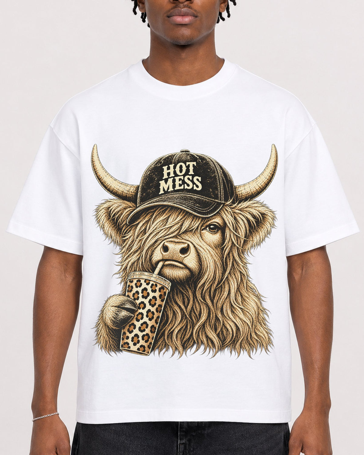 Mockup Boxy Heavyweight Tee White male close-up 05