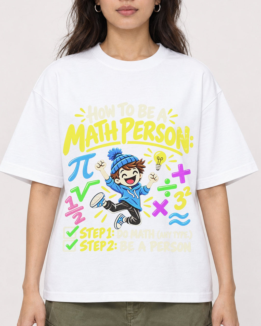 Mockup Boxy Heavyweight Tee White female close-up 02