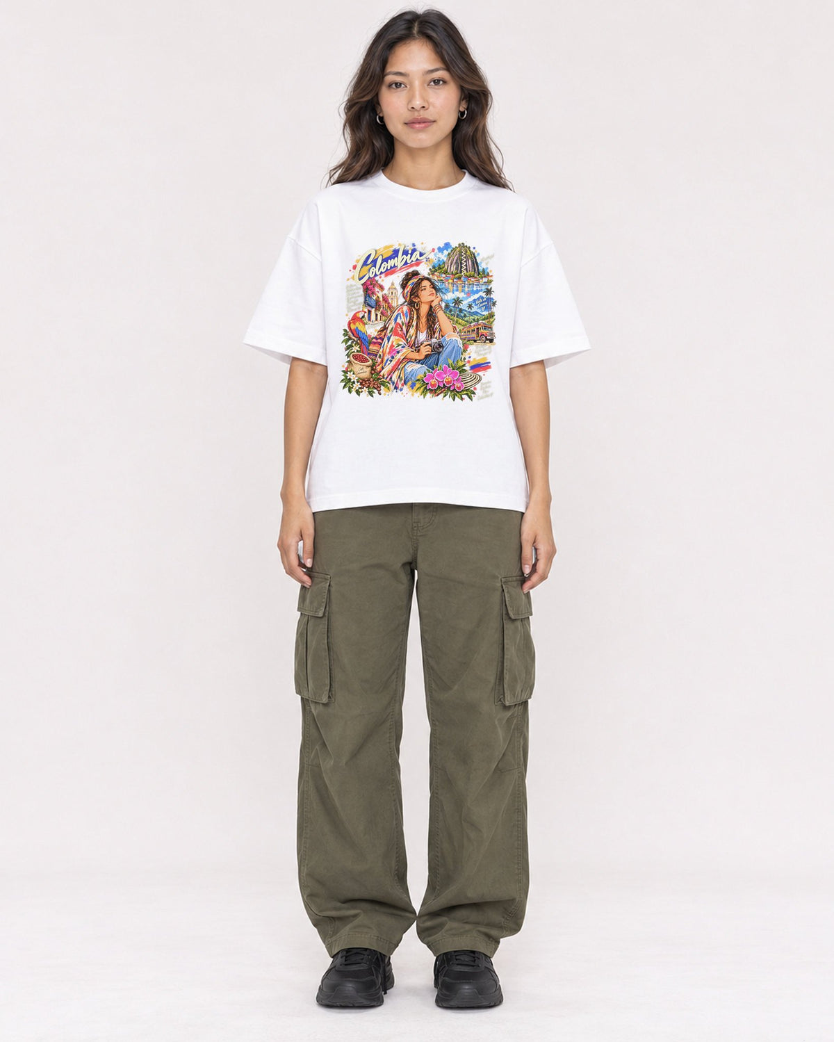 Mockup Boxy Heavyweight Tee White female full-body 02