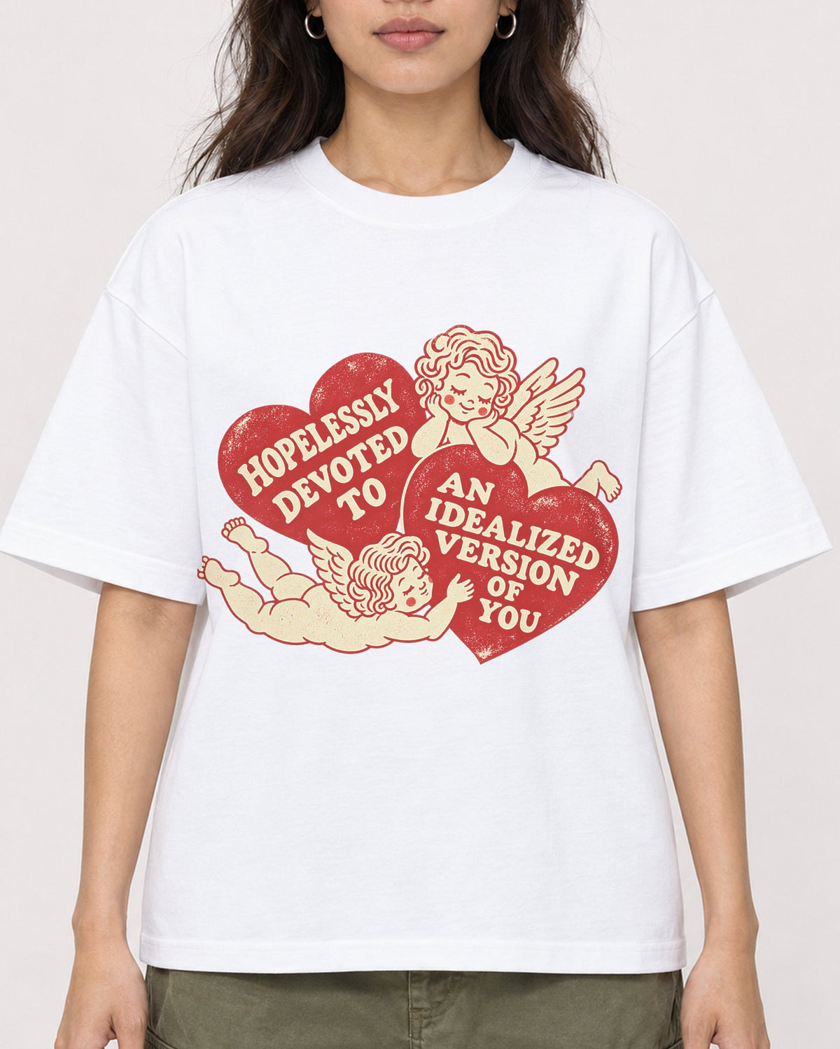 Mockup Boxy Heavyweight Tee White female close-up 02