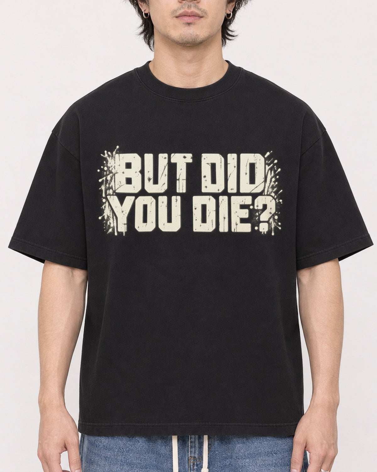 Mockup Boxy Heavyweight Tee Black male close-up 03