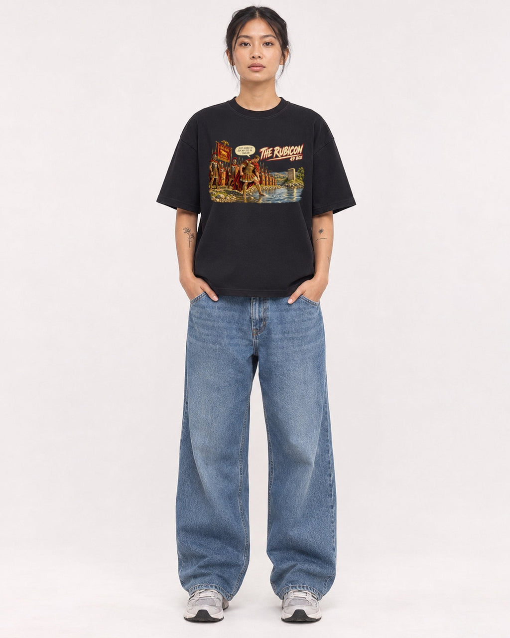 Mockup Boxy Heavyweight Tee Black female full-body 12