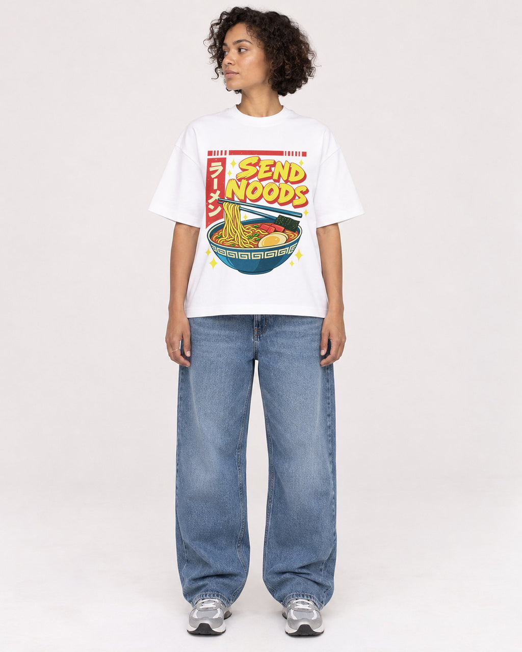 Mockup Boxy Heavyweight Tee White female full-body 40