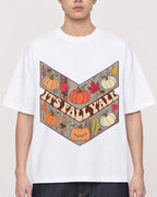 Mockup Boxy Heavyweight Tee White male close-up 01
