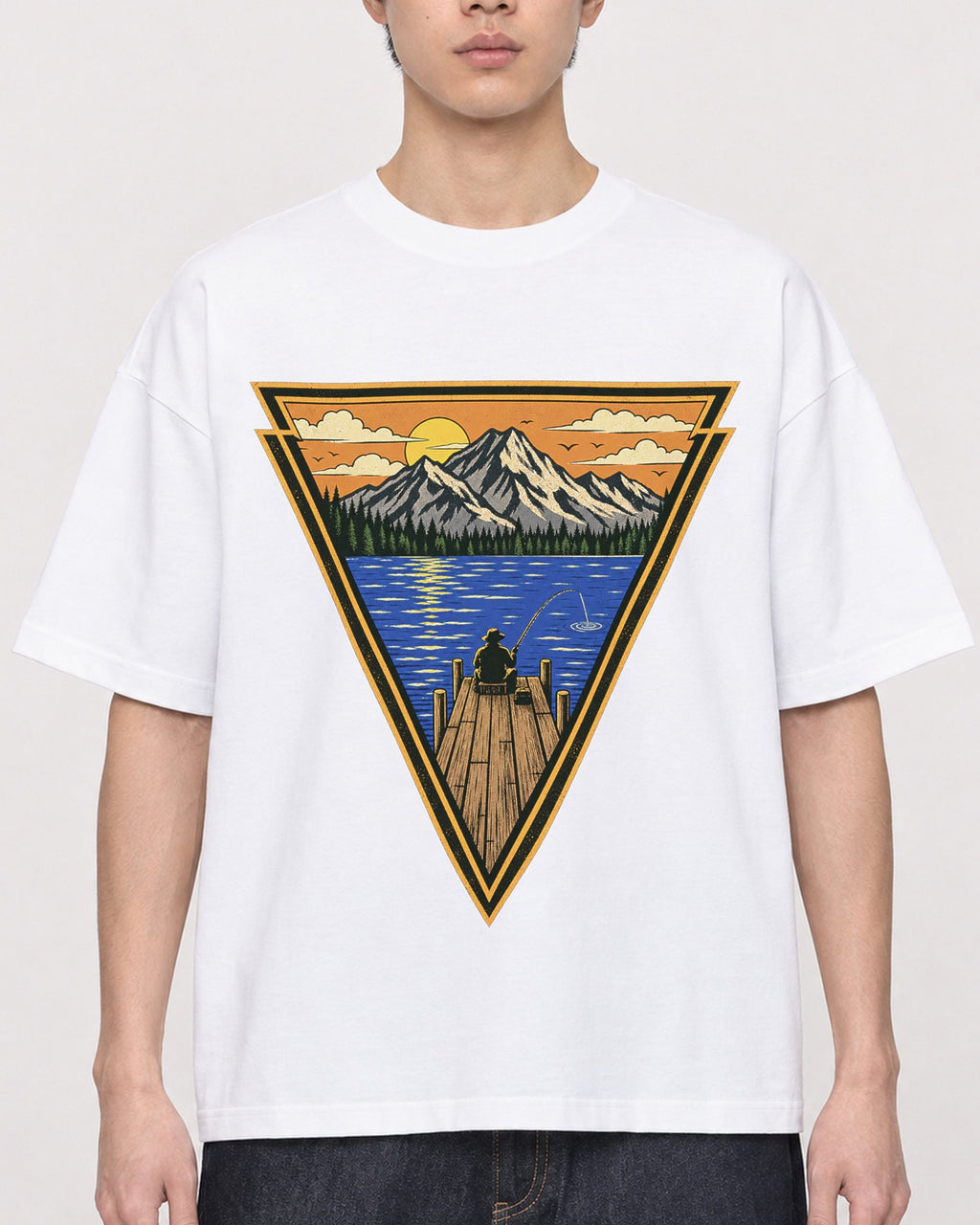 Mockup Boxy Heavyweight Tee White male close-up 01