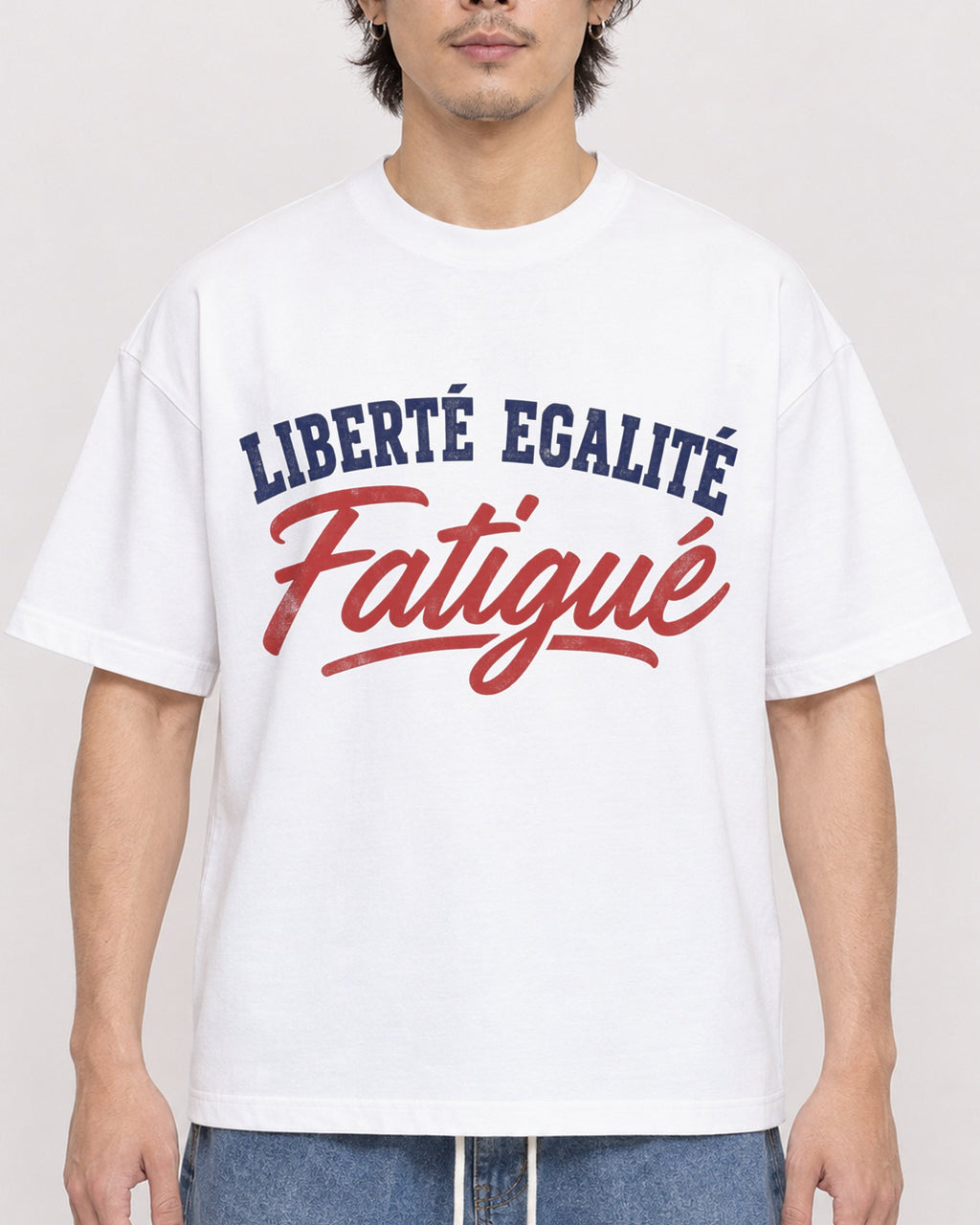 Mockup Boxy Heavyweight Tee White male close-up 03