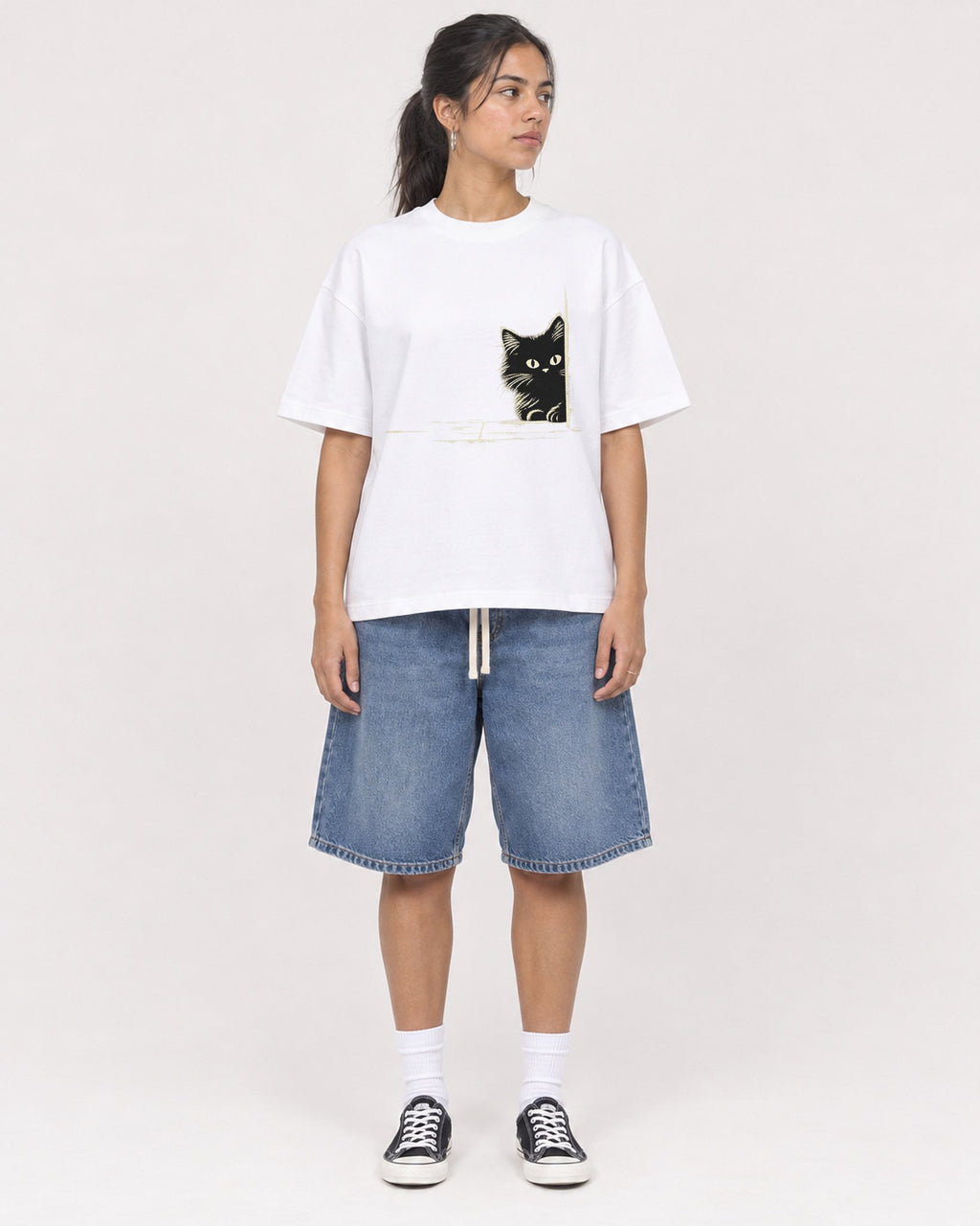 Mockup Boxy Heavyweight Tee White female full-body 16
