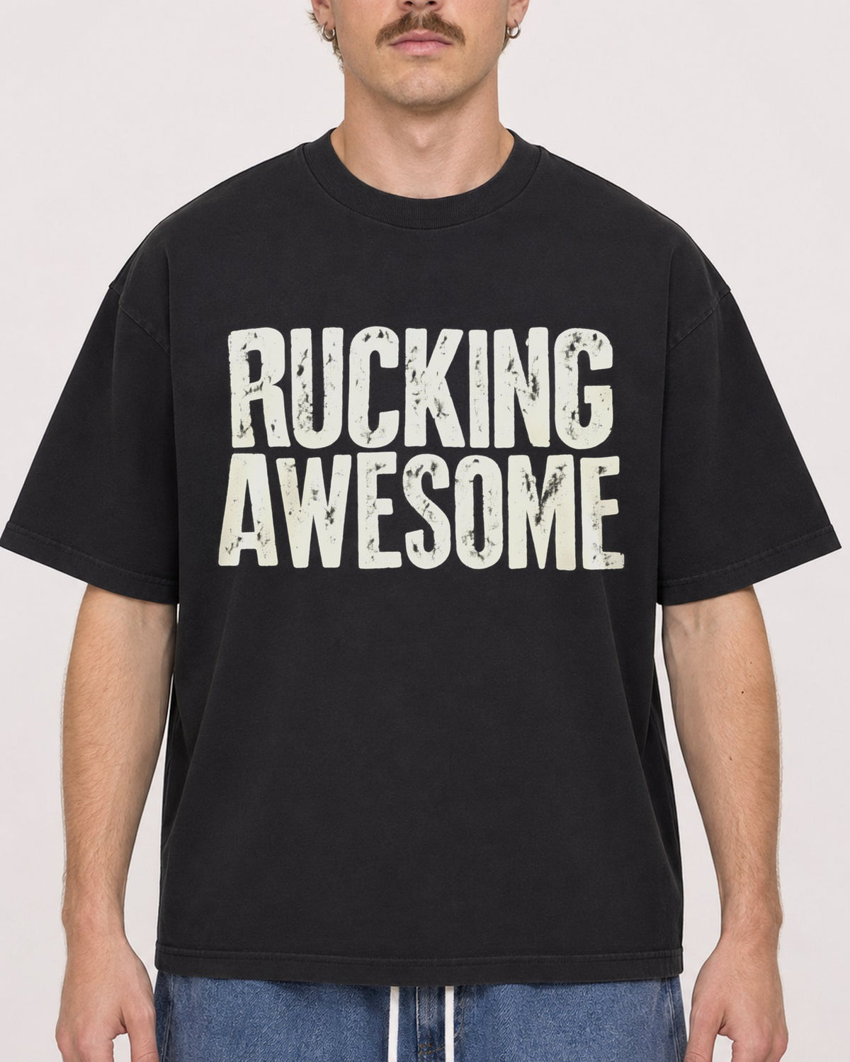 Mockup Boxy Heavyweight Tee Black male close-up 19