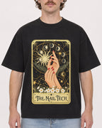 Mockup Boxy Heavyweight Tee Black male close-up 09