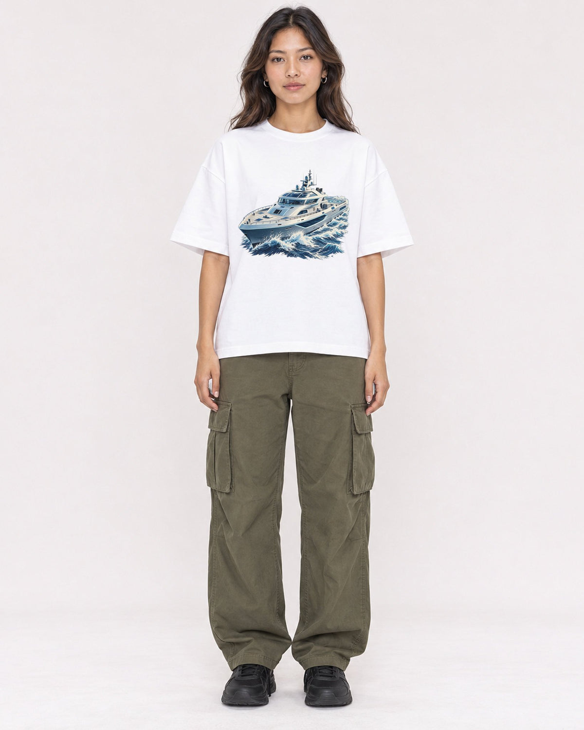 Mockup Boxy Heavyweight Tee White female full-body 02