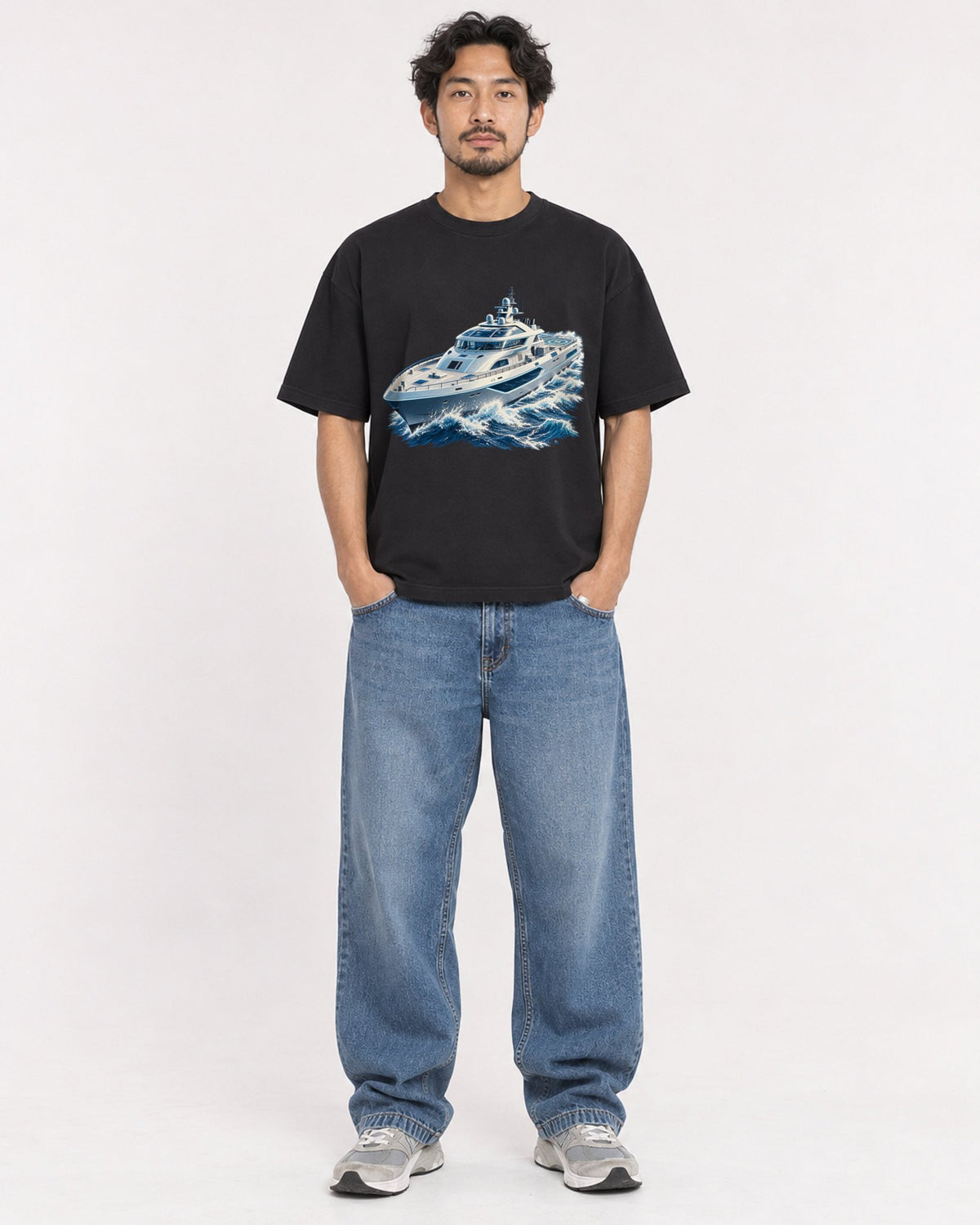 Mockup Boxy Heavyweight Tee Black male full-body 02