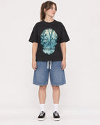Mockup Boxy Heavyweight Tee Black female full-body 29