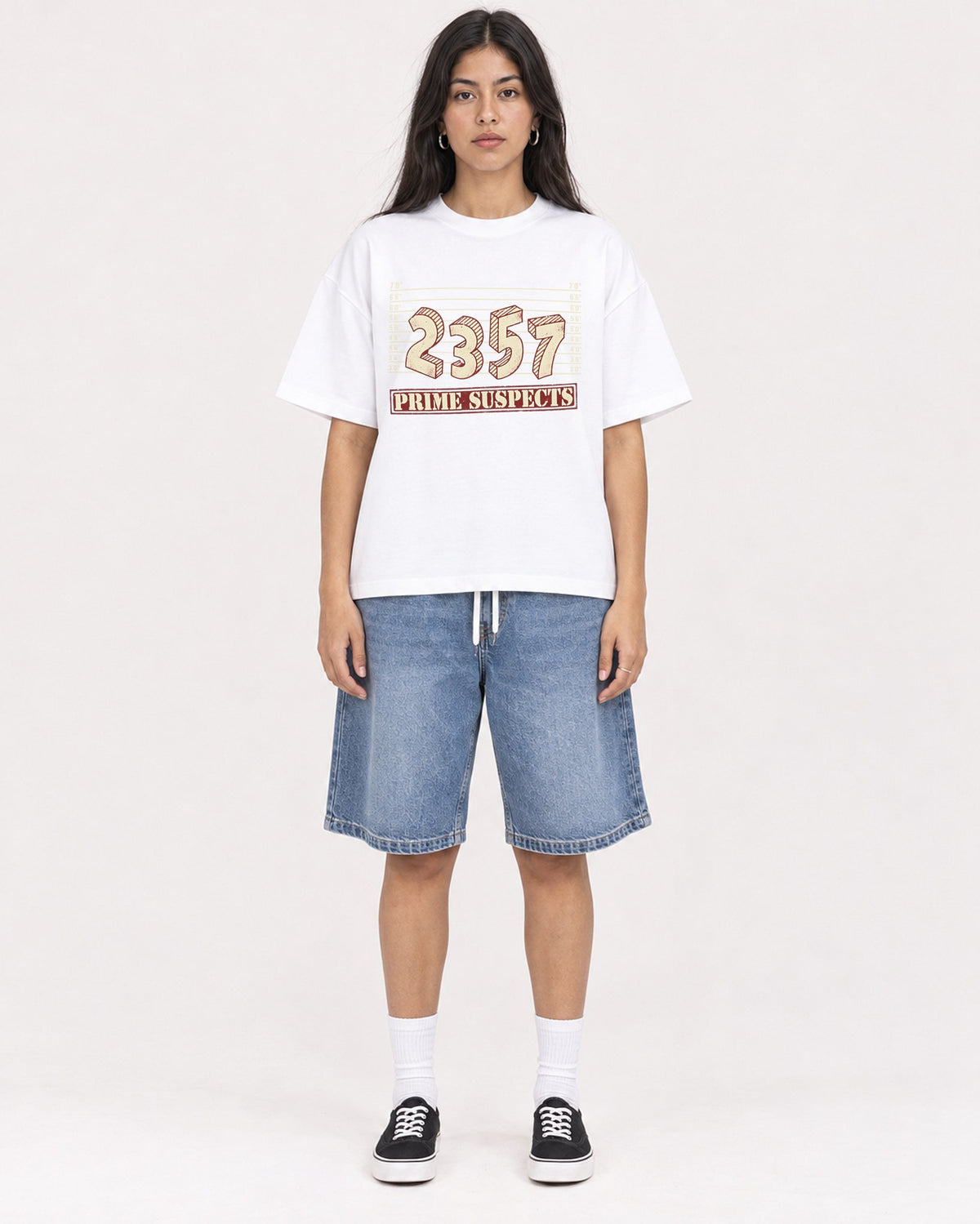 Mockup Boxy Heavyweight Tee White female full-body 46