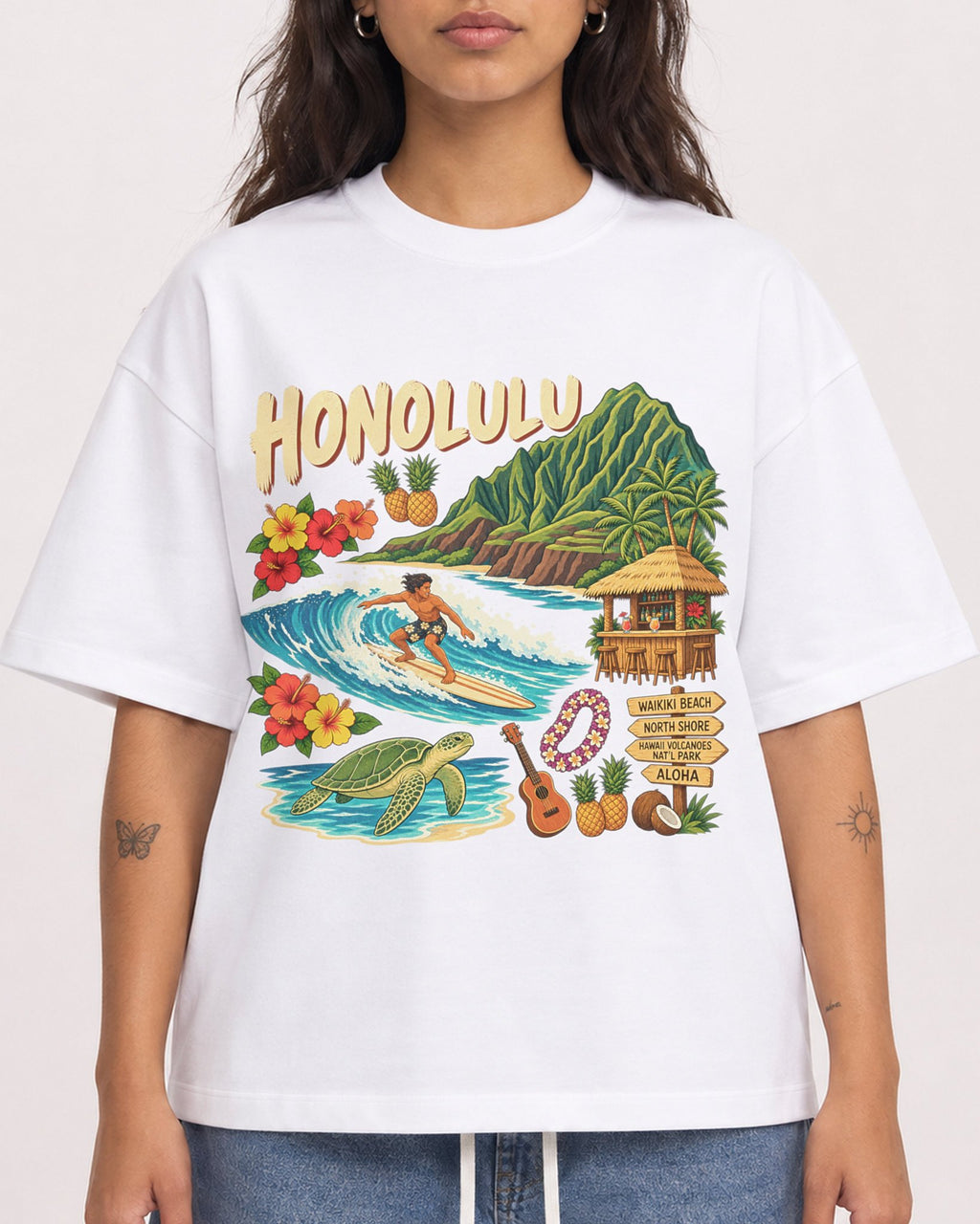 Mockup Boxy Heavyweight Tee White female close-up 06
