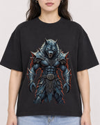 Mockup Boxy Heavyweight Tee Black female close-up 03