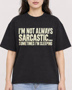 Mockup Boxy Heavyweight Tee Black female close-up 03