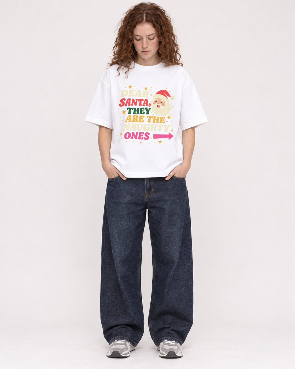 Mockup Boxy Heavyweight Tee White female full-body 09