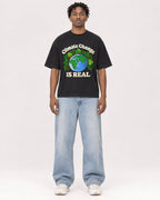 Mockup Boxy Heavyweight Tee Black male full-body 05