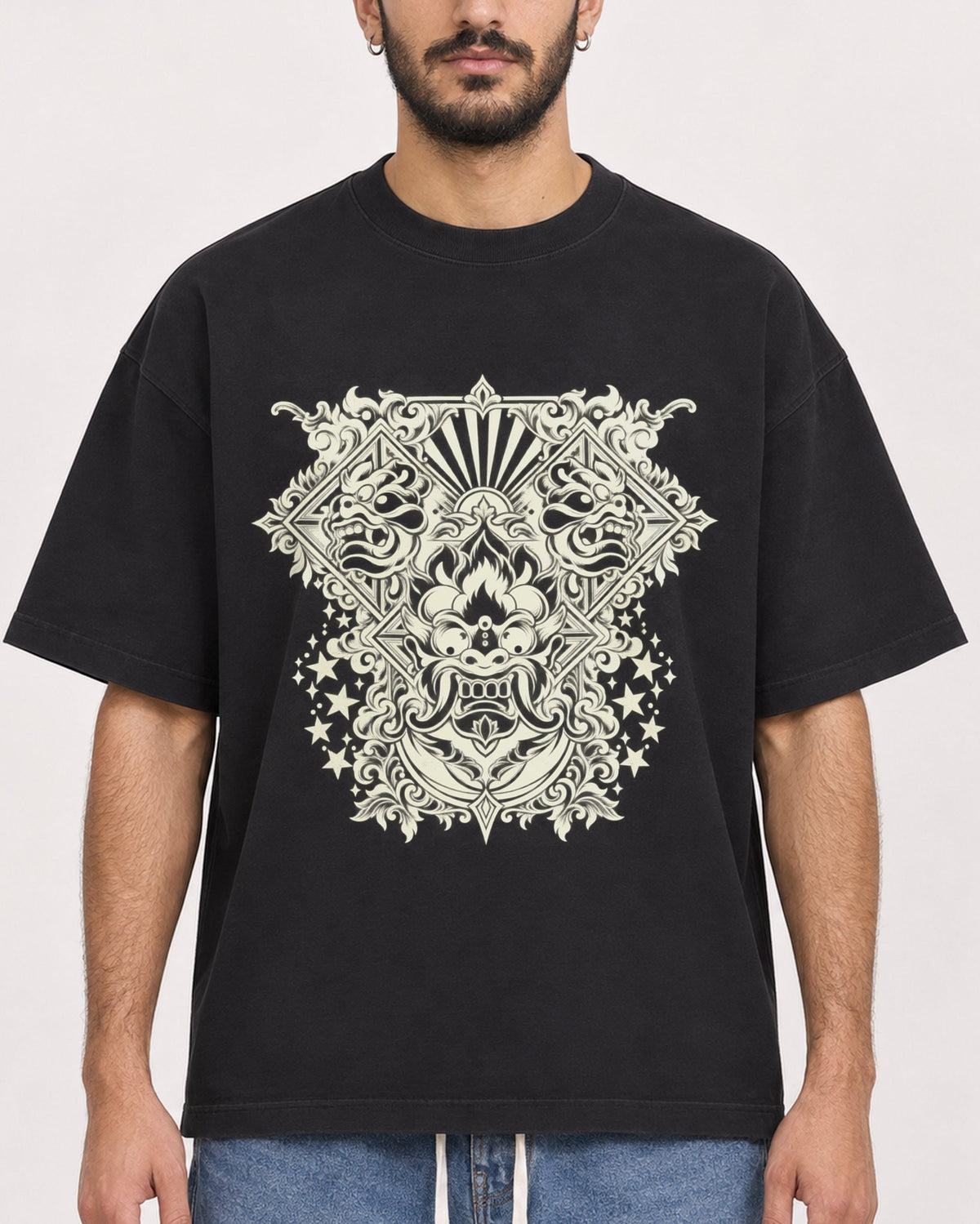Mockup Boxy Heavyweight Tee Black male close-up 07