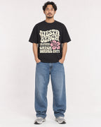 Mockup Boxy Heavyweight Tee Black male full-body 02