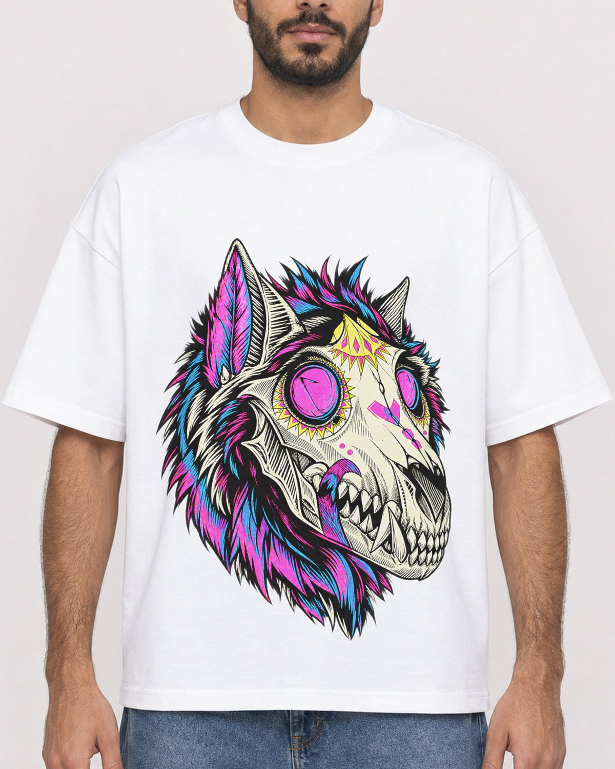 Mockup Boxy Heavyweight Tee White male close-up 07