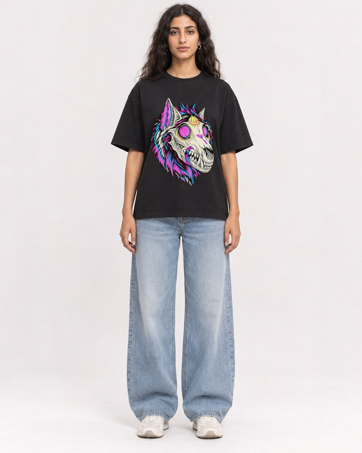 Mockup Boxy Heavyweight Tee Black female full-body 07
