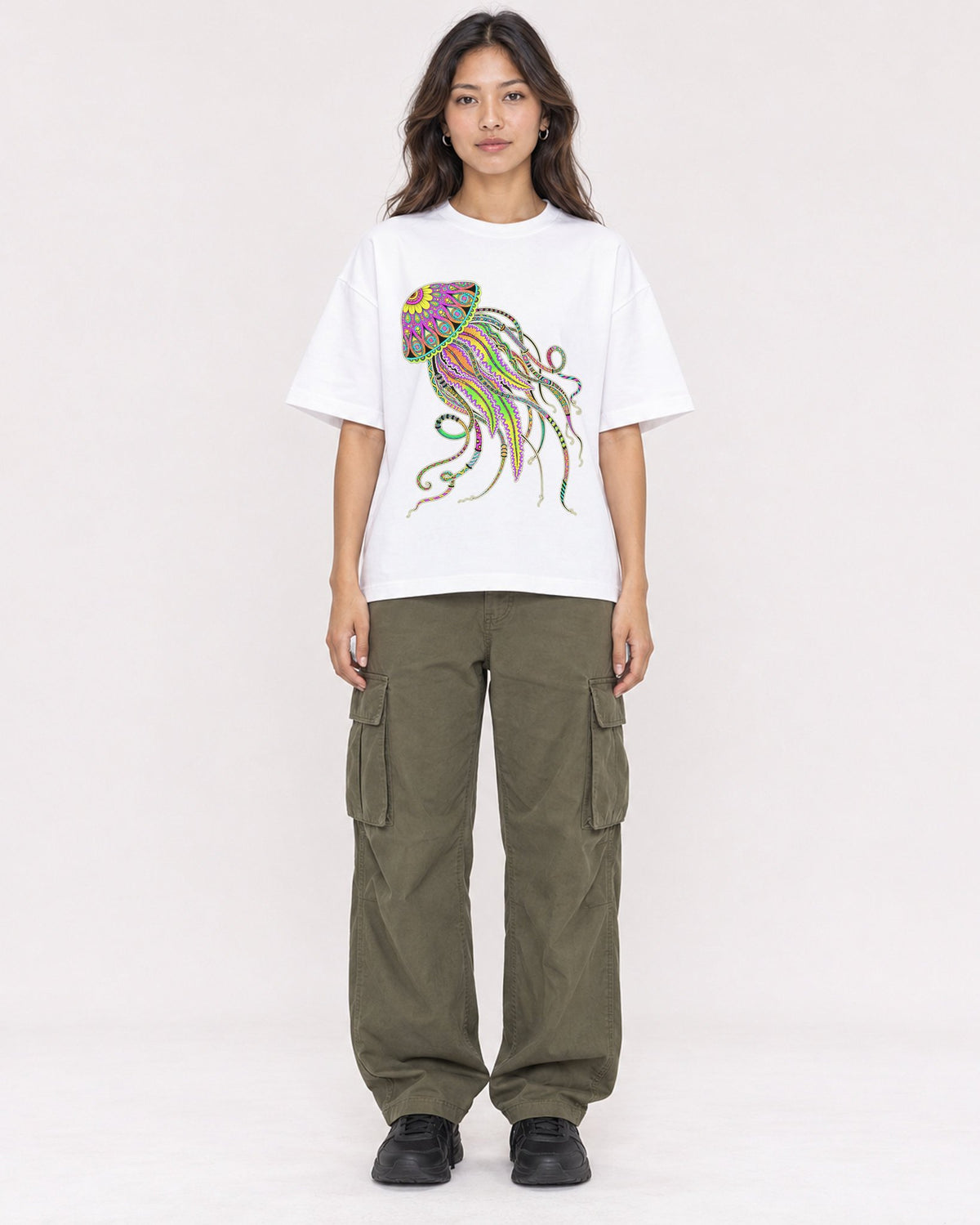 Mockup Boxy Heavyweight Tee White female full-body 02