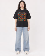 Mockup Boxy Heavyweight Tee Black female full-body 03