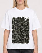 Mockup Boxy Heavyweight Tee White female close-up 08