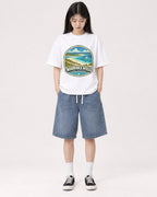 Mockup Boxy Heavyweight Tee White female full-body 01