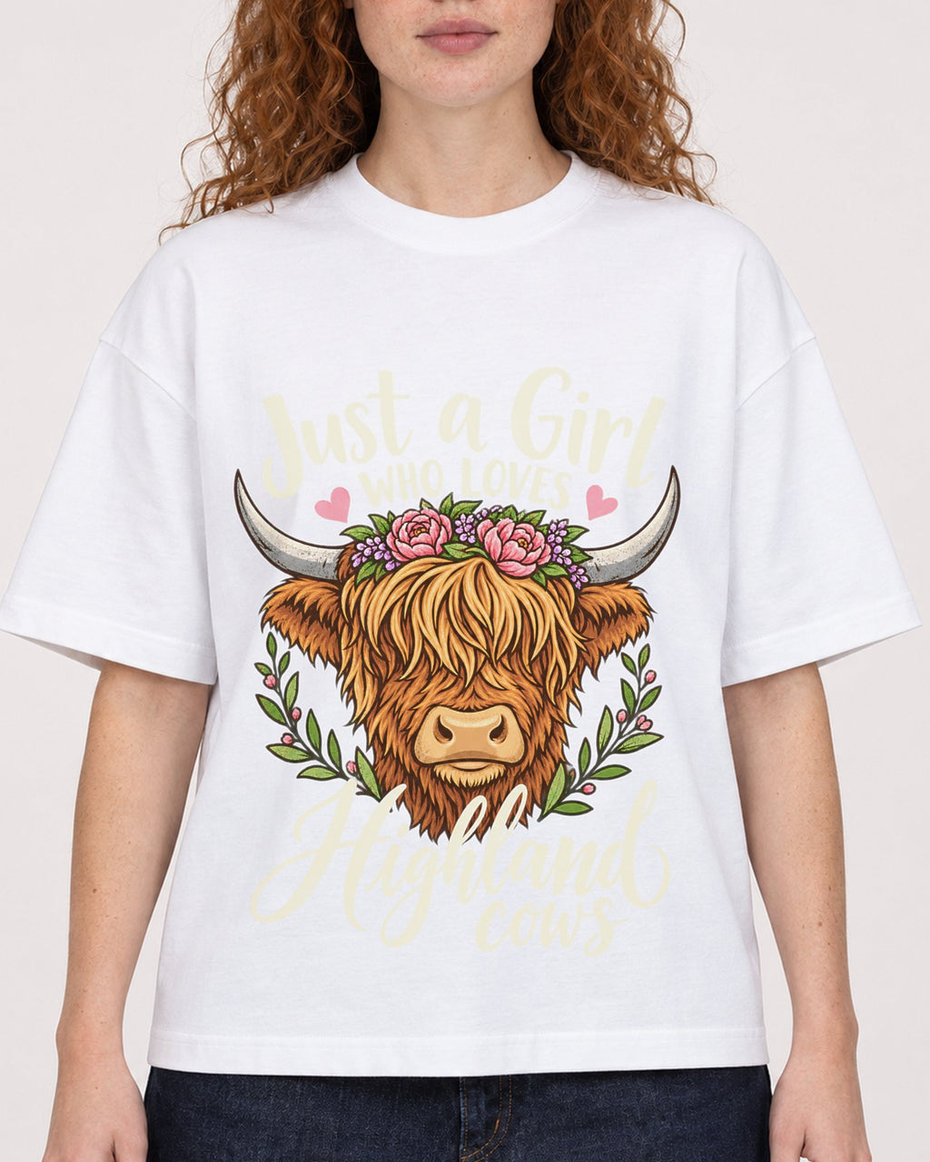 Mockup Boxy Heavyweight Tee White female close-up 09