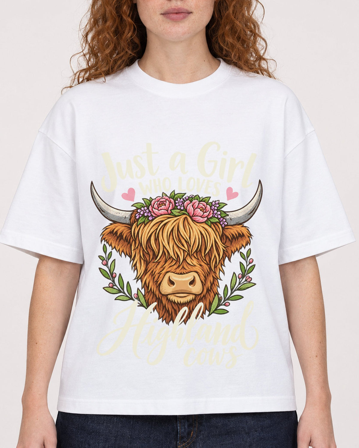 Mockup Boxy Heavyweight Tee White female close-up 09