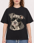 Mockup Boxy Heavyweight Tee Black female close-up 09