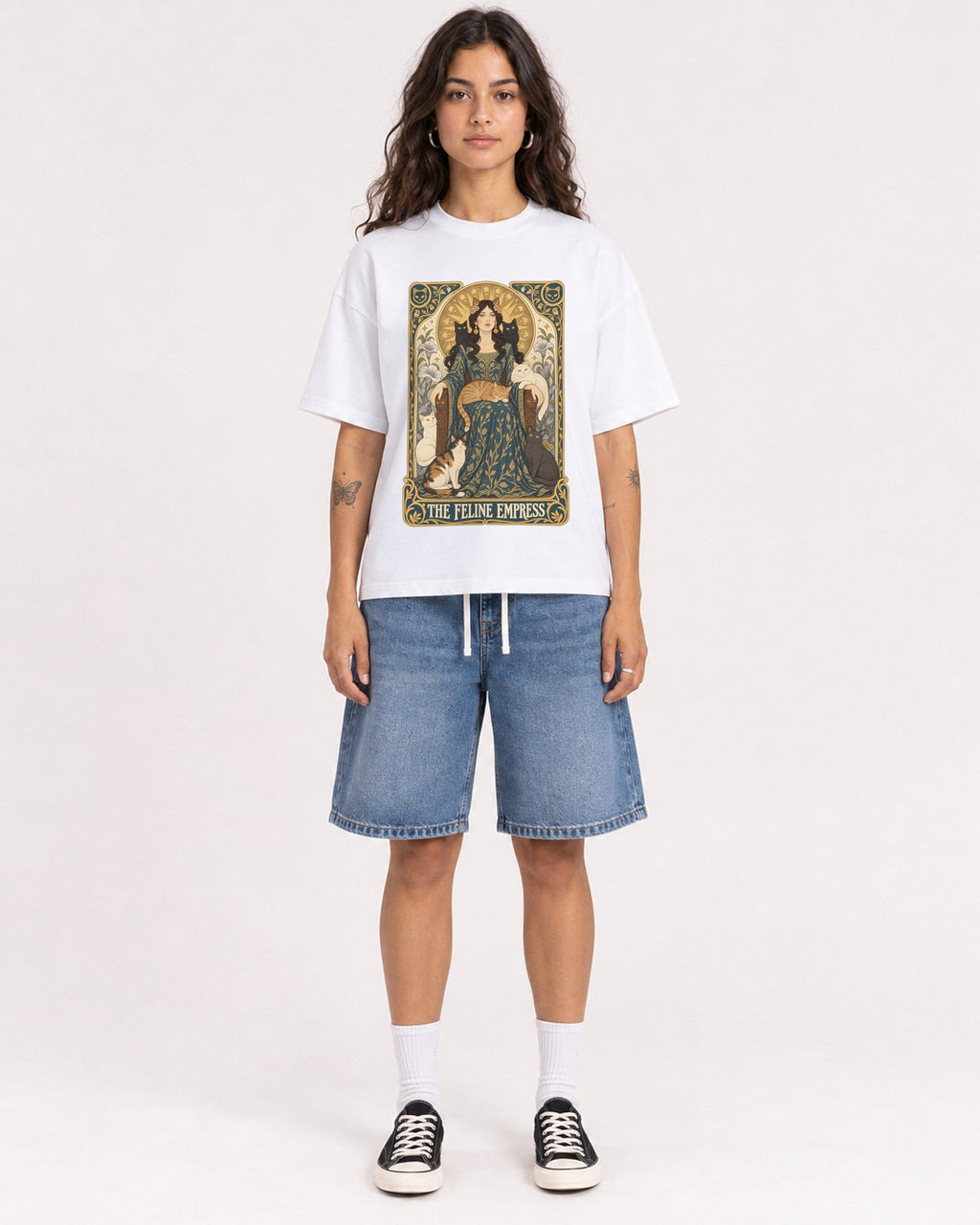 Mockup Boxy Heavyweight Tee White female full-body 06
