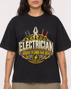 Mockup Boxy Heavyweight Tee Black female close-up 06