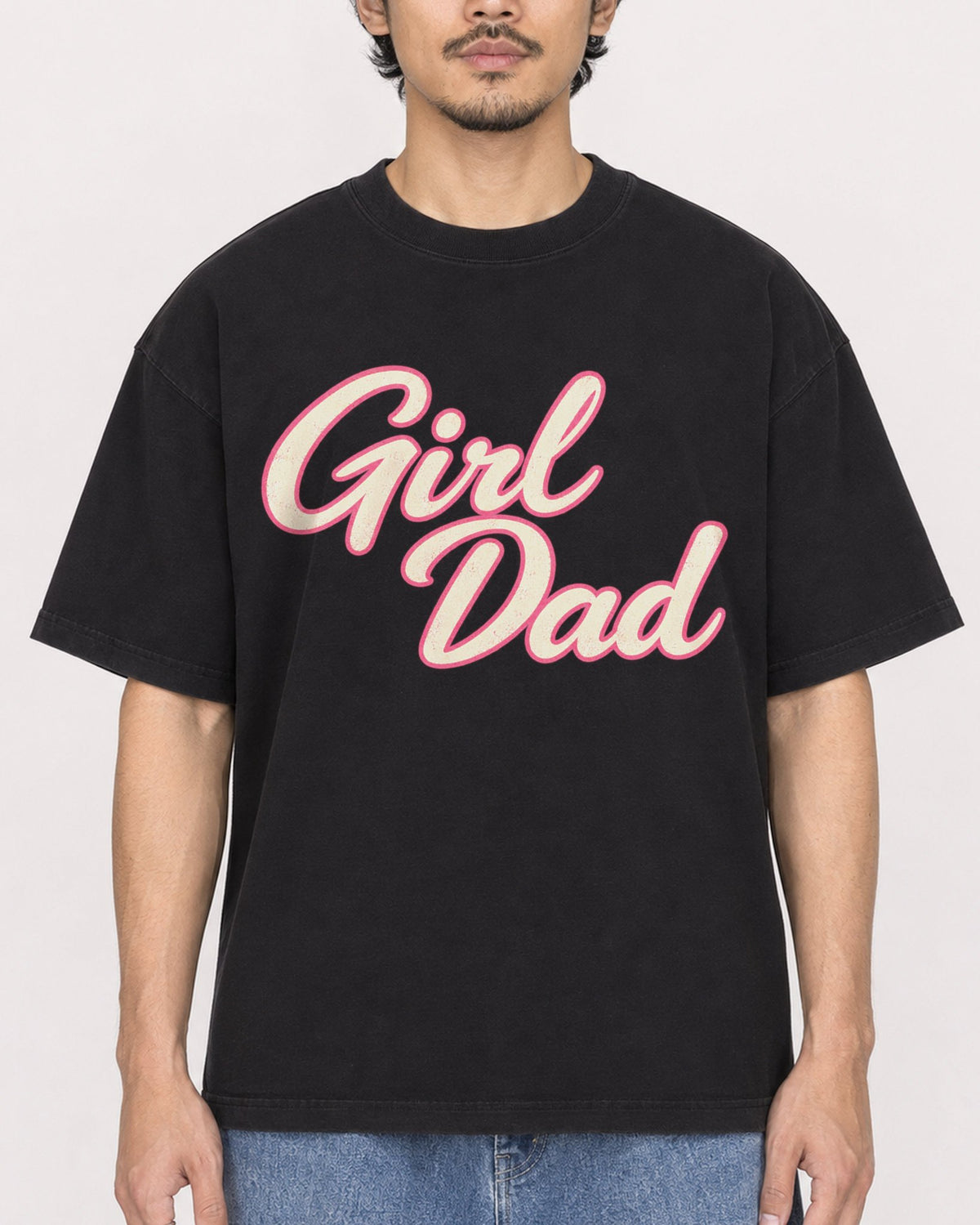 Mockup Boxy Heavyweight Tee Black male close-up 02
