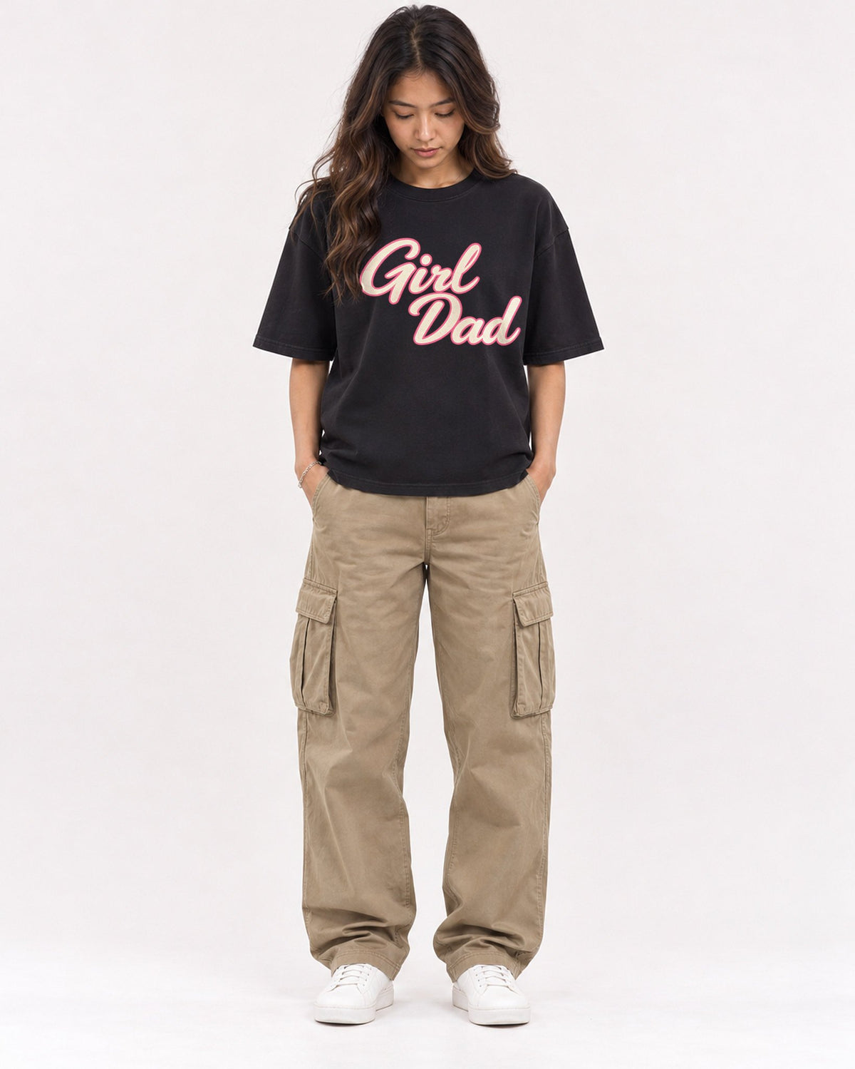Mockup Boxy Heavyweight Tee Black female full-body 02