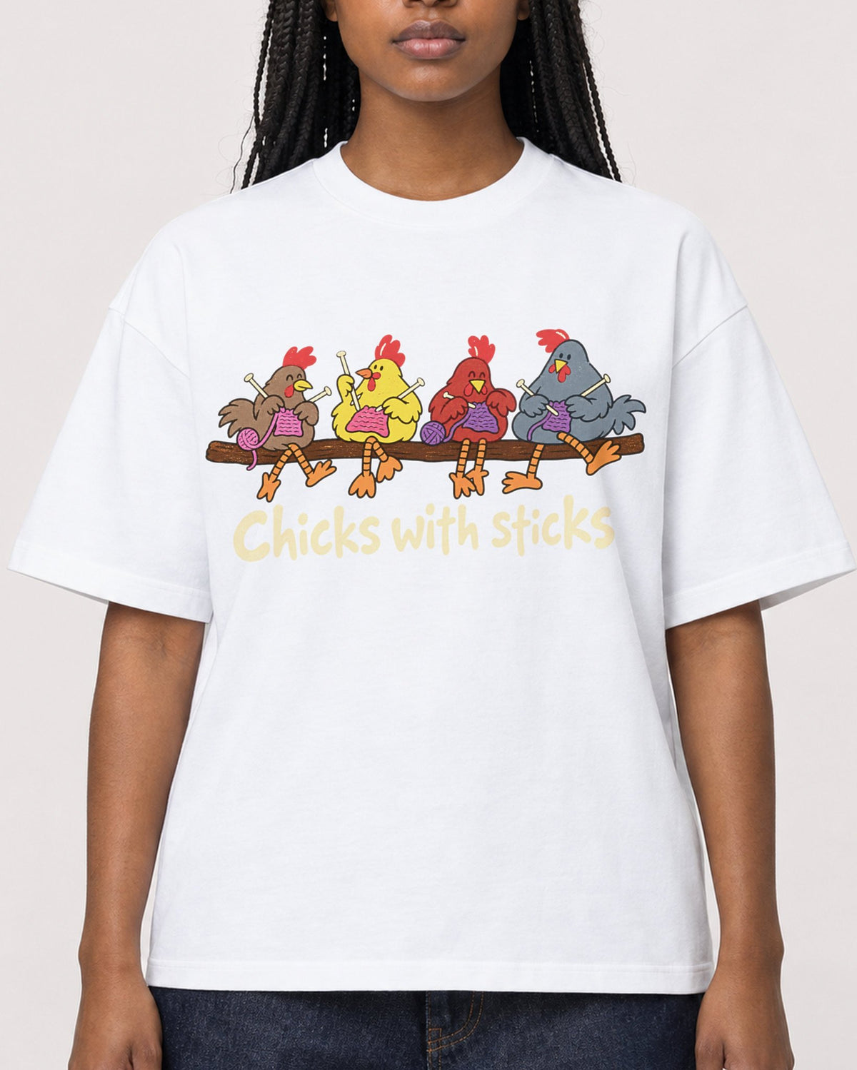 Mockup Boxy Heavyweight Tee White female close-up 04