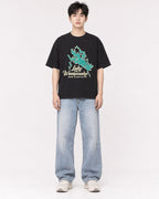 Mockup Boxy Heavyweight Tee Black male full-body 01