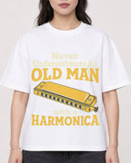 Mockup Boxy Heavyweight Tee White female close-up 03