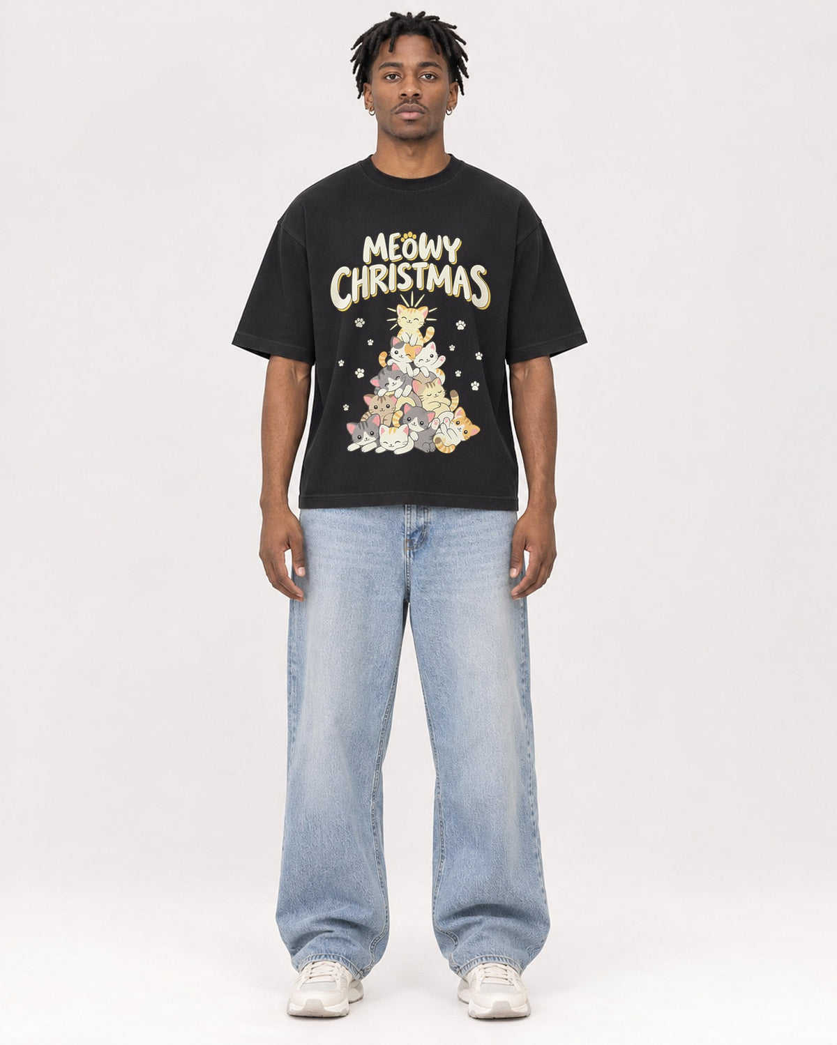 Mockup Boxy Heavyweight Tee Black male full-body 05