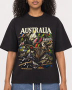 Mockup Boxy Heavyweight Tee Black female close-up 05