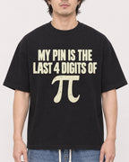 Mockup Boxy Heavyweight Tee Black male close-up 03