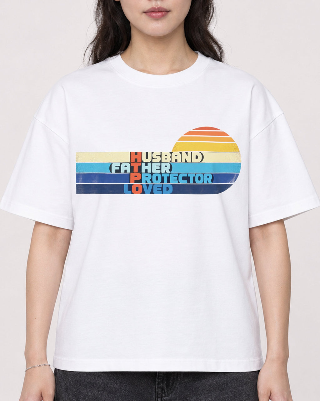 Mockup Boxy Heavyweight Tee White female close-up 03