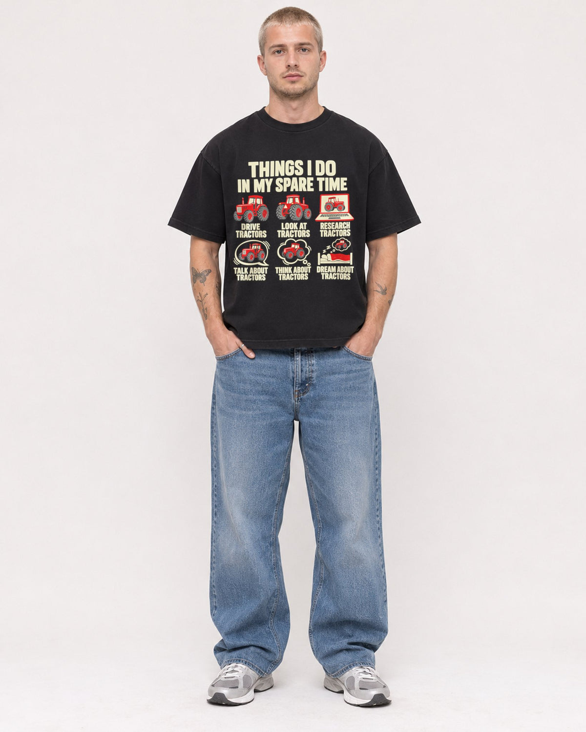 Mockup Boxy Heavyweight Tee Black male full-body 18