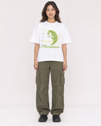 Mockup Boxy Heavyweight Tee White female full-body 02