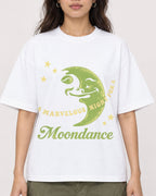 Mockup Boxy Heavyweight Tee White female close-up 02